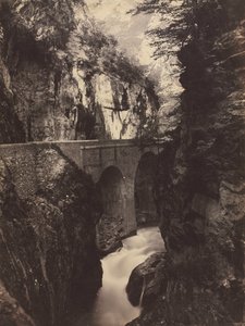 Straße nach Eaux-Chaudes, Pyrenäen (recto) von Farnham Maxwell Lyte