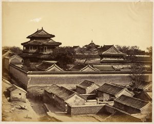 Erster Blick auf Peking vom Anting-Tor von Felice Beato