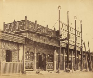 Straße und Geschäfte in der Tartarstadt von Peking, 29. Oktober 1860 von Felice Beato