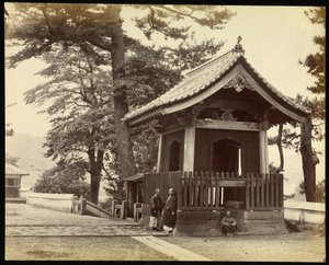 Tempel in der Stadt Nagasaki von Felice Beato