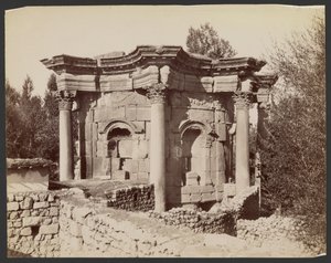 Baalbek, Tempel der Venus von Félix Bonfils