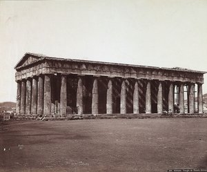 Der Tempel des Theseus auf der Akropolis von Athen von Félix Bonfils