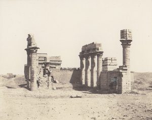 Erment Hermonthis, Gesamtansicht der Ruinen - Tempel und Mammisi von Félix Teynard