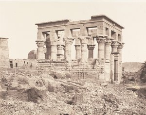 Ile de Fileh Philä, Gebäude des Ostens - Seitenansicht vom Punkt D, 1851-52, gedruckt 1853-54 von Félix Teynard