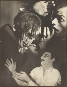 Sebastian Droste in einer Szene aus dem Film "Der Weg" von Francis Bruguière