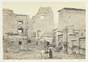 Der Tempelpalast, Medinet Haboo, 1857 von Francis Frith