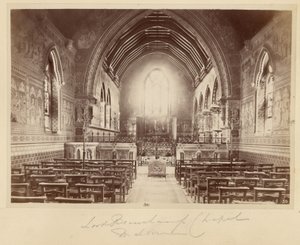 [Innenraum einer Kirche] von Frank Meadow Sutcliffe