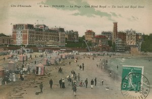 Dinard - der Strand und das Royal Hotel. Postkarte gesendet im Jahr 1913