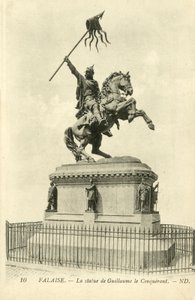 Falaise, Die Statue von Wilhelm dem Eroberer, ND von French Photographer