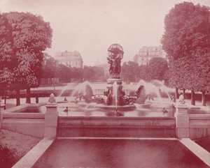 Brunnen des Observatoriums, Luxemburg-Palast