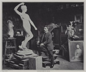Der französische Maler und Bildhauer Alexandre Falguiere in seinem Atelier (s/w Foto) von French Photographer