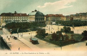 Le Havre, La Place Gambetta, Das Theater von French Photographer