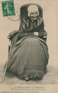 Hundertjährige, Madame Therese Bedoiseau, La Ferte-Loupiere von French Photographer
