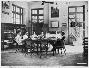 Grundschule für Jungen in Hanoi, ca. 1920
