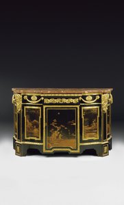 Eine späte Louis XV Kommode, ca. 1763-70 von French School