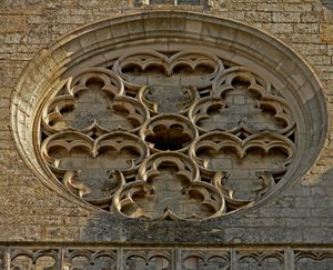 Rosette an der Westfassade von French School