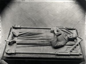 Grabstatue von Louis de France (1243-60), ältester Sohn von Saint Louis, aus der Abtei Royaumont (Gipsabguss eines Grabes in der Basilika Saint-Denis) von French School