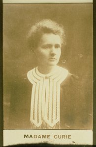 Porträt von Marie Curie (1867-1934) (Sepia-Foto) von French School