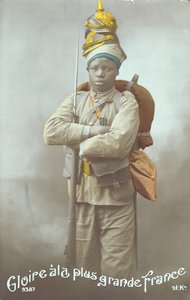 Postkarte, die einen senegalesischen Soldaten darstellt, 1915 von French School