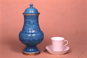 Sevres-Vase