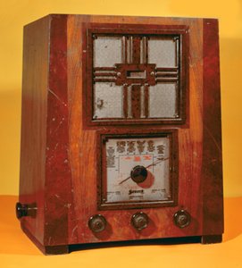 Sonora Radio, ca. 1930 von French School