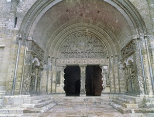 Südportal, gebaut ca. 1115