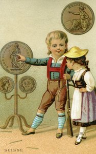 Schweizer Junge und Mädchen, die eine Ausstellung von Schweizer Franken bewundern, aus einer Serie von Werbekarten über Währungen in verschiedenen Ländern, veröffentlicht in Paris von Baster & Vieillemard für den Schokoladenhersteller