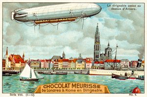 Das Luftschiff überquert Antwerpen