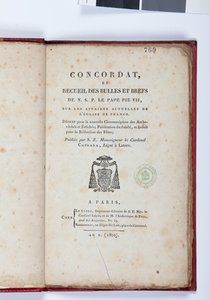 Titelseite des Concordat et Recueil des bulles et brefs de N. S. P. le Pape Pie VII, herausgegeben von Giovanni Battista Caprara, Paris, Chez Le Clers, 1802 von French School