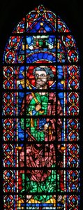 Fenster w102 mit Darstellung von St. Petrus