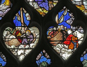 Fenster w12 mit Darstellung von Jesus, der auf dem Wasser geht, mit St. Petrus von French School