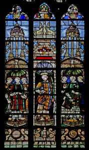 Fenster w12, Darstellung von sieben Diakonen, darunter Antoine de Crevant von French School