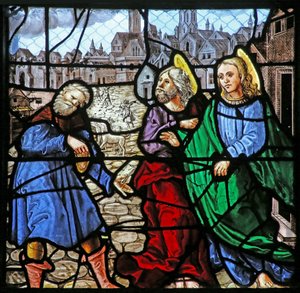 Fenster w24, das zwei Apostel, die einem Mann Geld geben (Almosen von St. Thomas?), darstellt