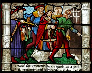 Fenster w31 zeigt eine Szene aus dem Leben von St. Denis: seine Gefangenschaft