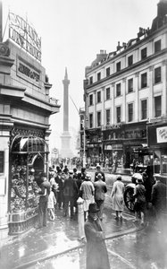 Nelsonsäule, The Strand und Lyons Corner House, Westminster, London, vor 1933