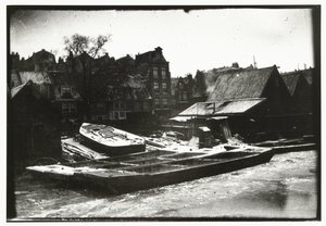 Ansicht einer Werft auf dem Prinseneiland in Amsterdam von George Hendrik Breitner