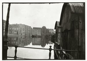 Blick von der Brücke auf die Prinzeninsel in Amsterdam von George Hendrik Breitner