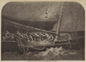 Schleppnetzfischen in der Nordsee bei Nacht