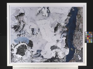 San Sri Copenkikiqaqaafallindasiscobuslanderzefoxporeberinlankmeccalibertyartic Strait Glacier von George Thompson Hobbs