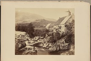 Eine Wassermühle im schottischen Hochland von George Washington Wilson