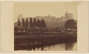 [Windsor Castle, von der Themse aus gesehen] von George Washington Wilson