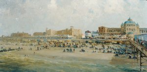 Ein Sommertag am Strand von Scheveningen beim Kurhaus