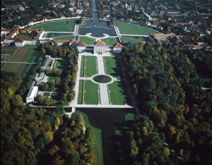 Barockkunst: Luftaufnahme des Nymphenburg-Parks 17. Jahrhundert München, Deutschland