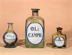 Apothekergefäße für Kampfer und Spiritus (Glas)
