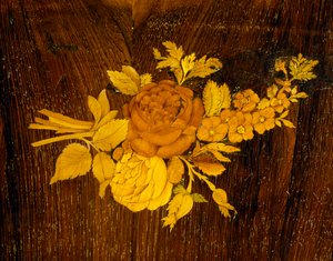 Blumenstrauß, Detail der Intarsienarbeit eines Tisches der Schule von Giuseppe Maggiolini, Italien, Ende des 18. Jahrhunderts von Giuseppe (school of) Maggiolini