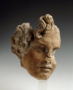 Magna Graecia (Großgriechenland): Kopffragment; aus Monte Antenna (Rom); 5.-4. Jahrhundert v. Chr.; Rom, Museum der Villa Giulia