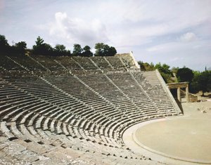 Ansicht des Theaters, ca. 360 v. Chr. von Greek School