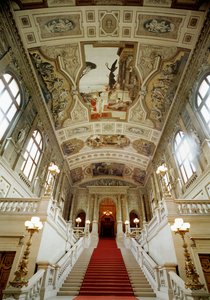 Wiener Burgtheater, Treppenhaus (links): Theater in Taormina von Gustav Klimt