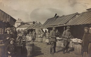 Erster Weltkrieg: die Ukraine in den Jahren 1914-1916 während der Invasion der deutschen Armee. Militär auf dem Markt