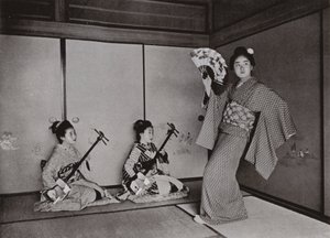 Eine Geisha tanzt von Herbert Ponting